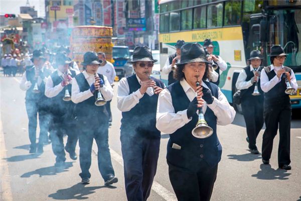 夢見吹嗩吶是什麼意思