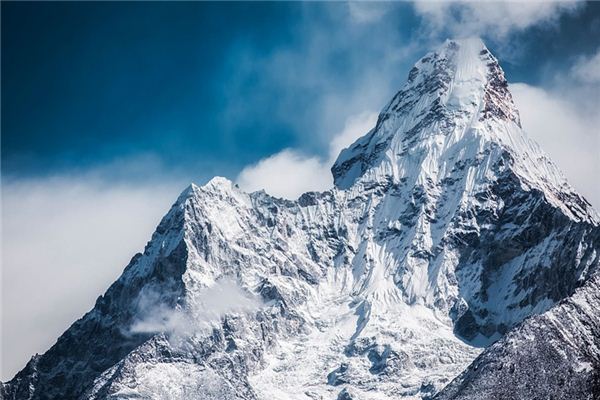 夢見山崩是什麼意思