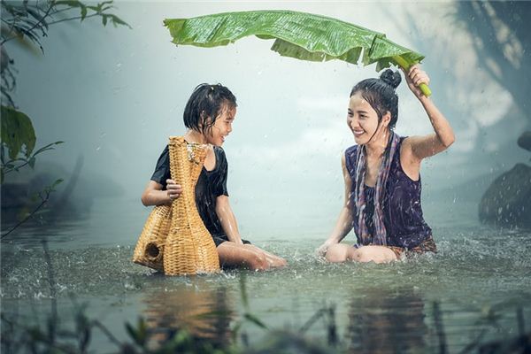 夢見漏雨是什麼意思