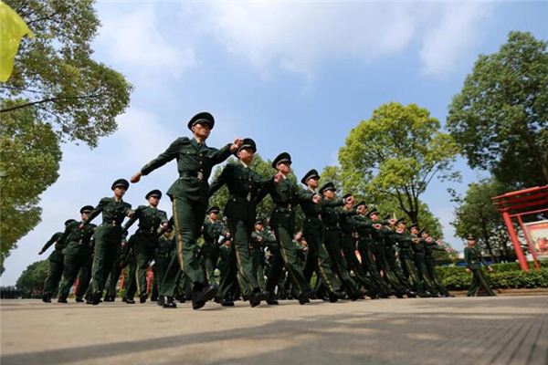 夢見當兵是什麼意思