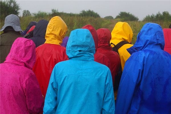 夢見雨衣是什麼意思