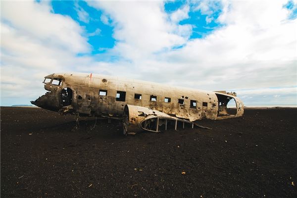 夢見飛機墜落砸到人